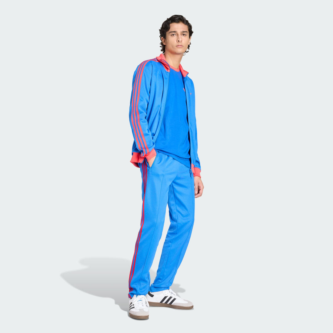 Detalle de Pantalón Beckenbauer de Adidas — azul, para uso diario y con devolución de 30 días