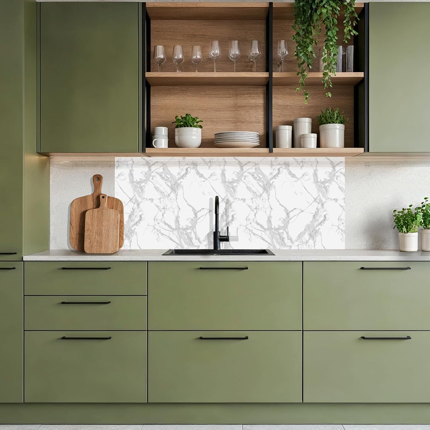 Detalle de KitchenYeah© Spritzschutz Küche 60x150 cm – selbstklebende Küchenrückwand im Marmor-Look, grau mit Adern