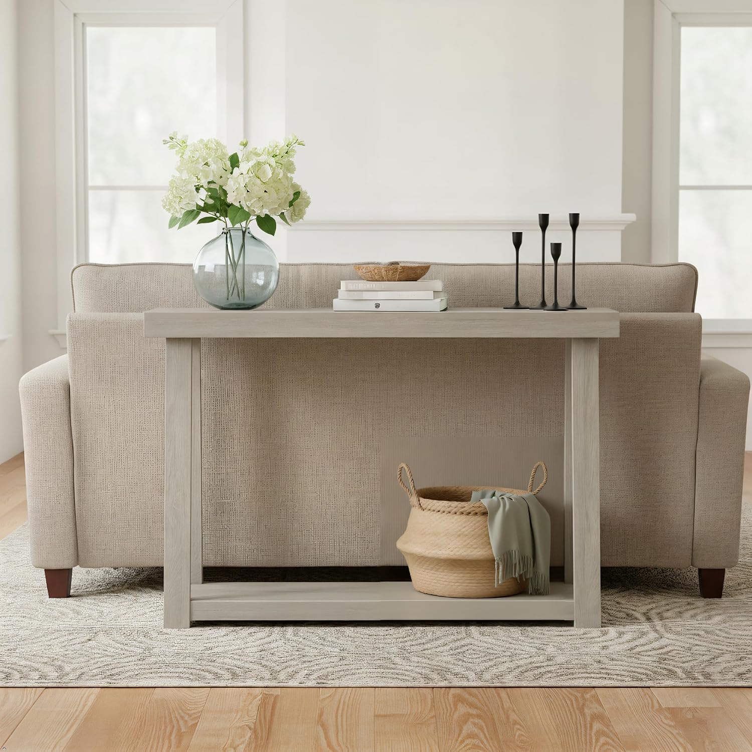 Detalle 2 de Plank+Beam Console Table, 46 Inch