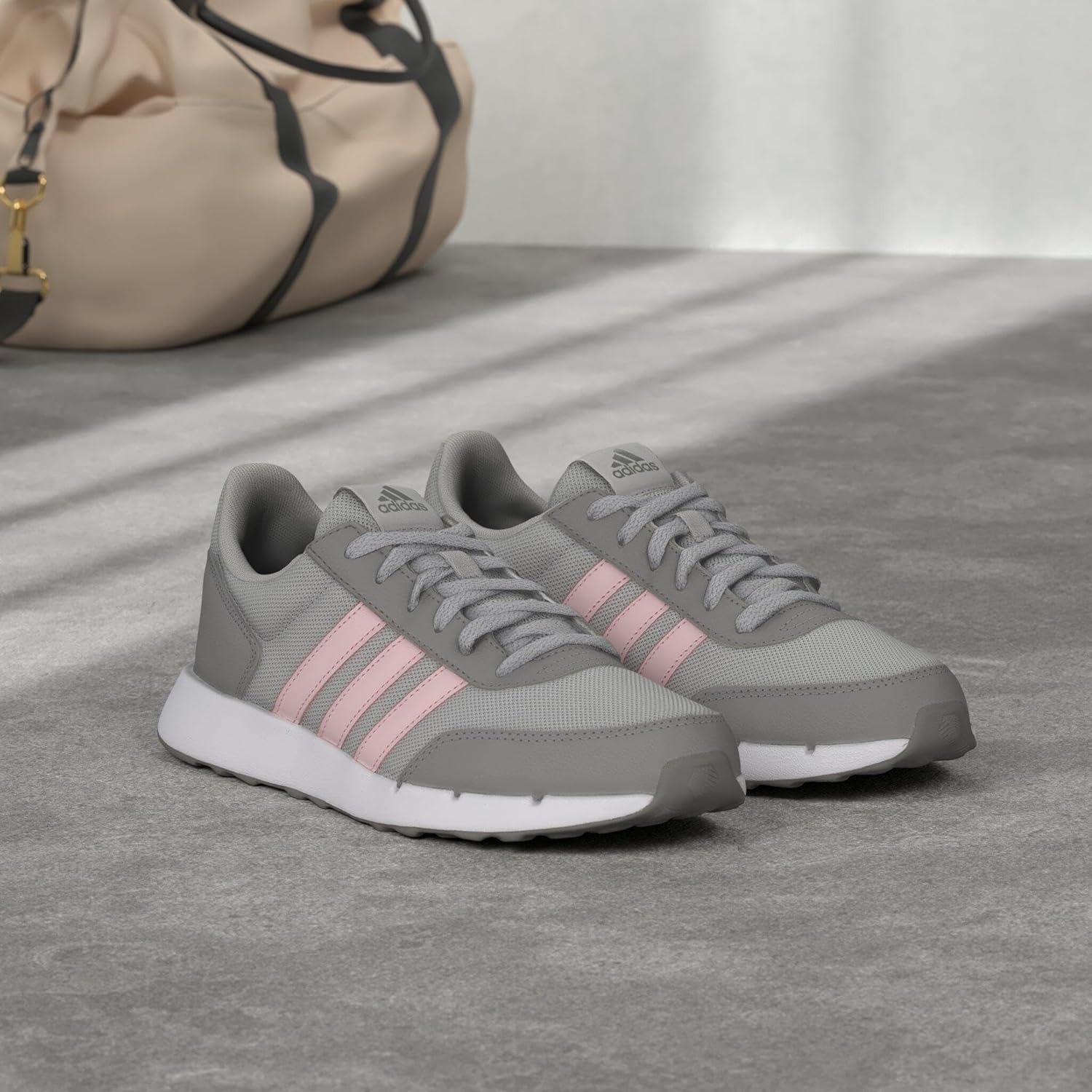 Thumbnail 1 de adidas Women’s Run 50s Schuh – klassischer Sneaker für den Alltag