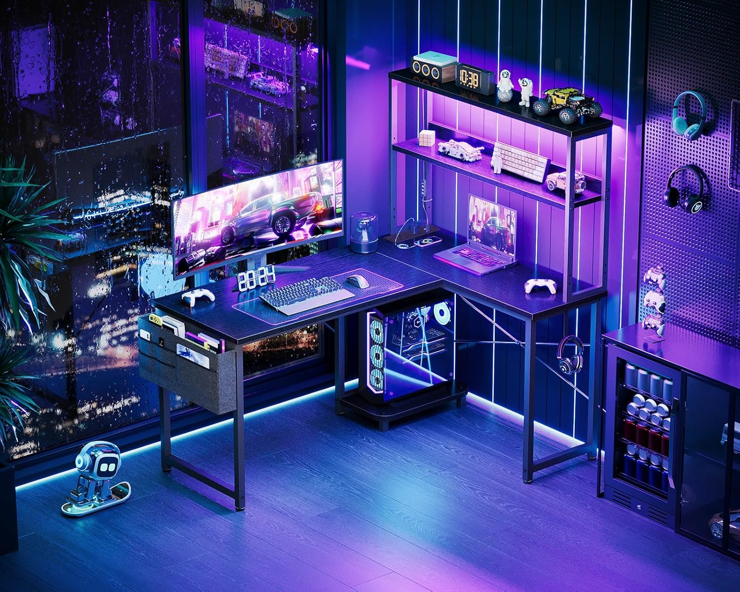 Detalle 2 de Coleshome Reversible L-Shaped Gaming Desk with LED Lights, Power Outlets & Shelves (110 × 80 cm) – Black