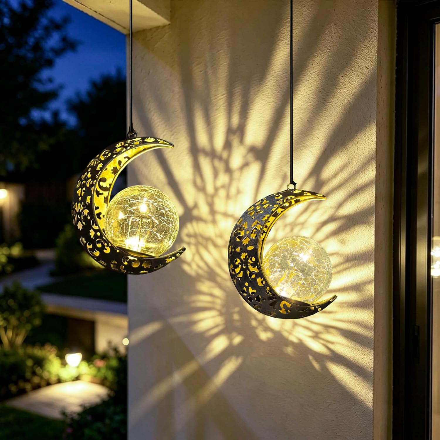 Detalle de Solar Moon Lantern, Bronze Metal