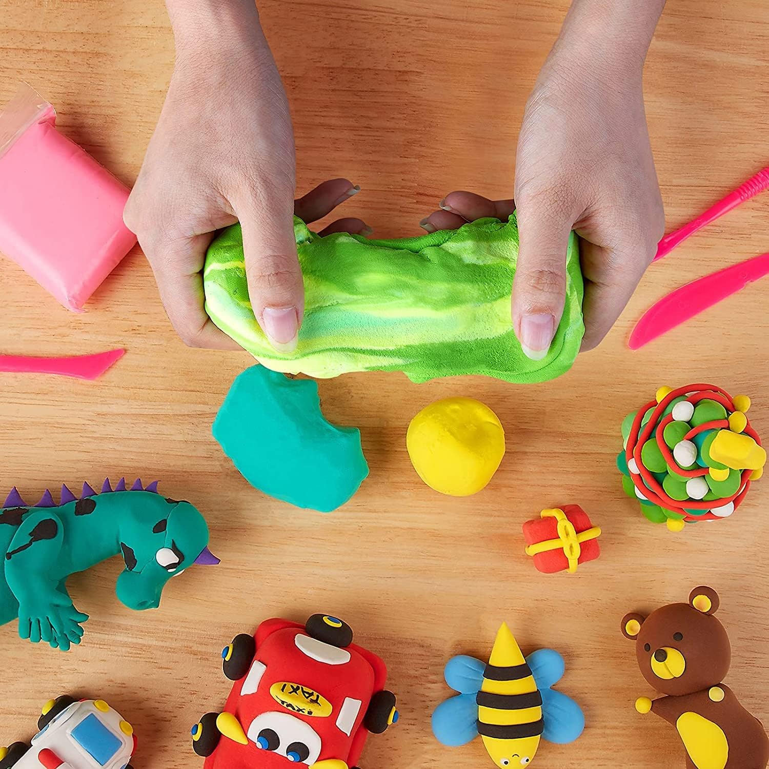 Detalle de QMAY Air Dry Clay: 24 Colours Ultra Light Modelling Kit for Kids