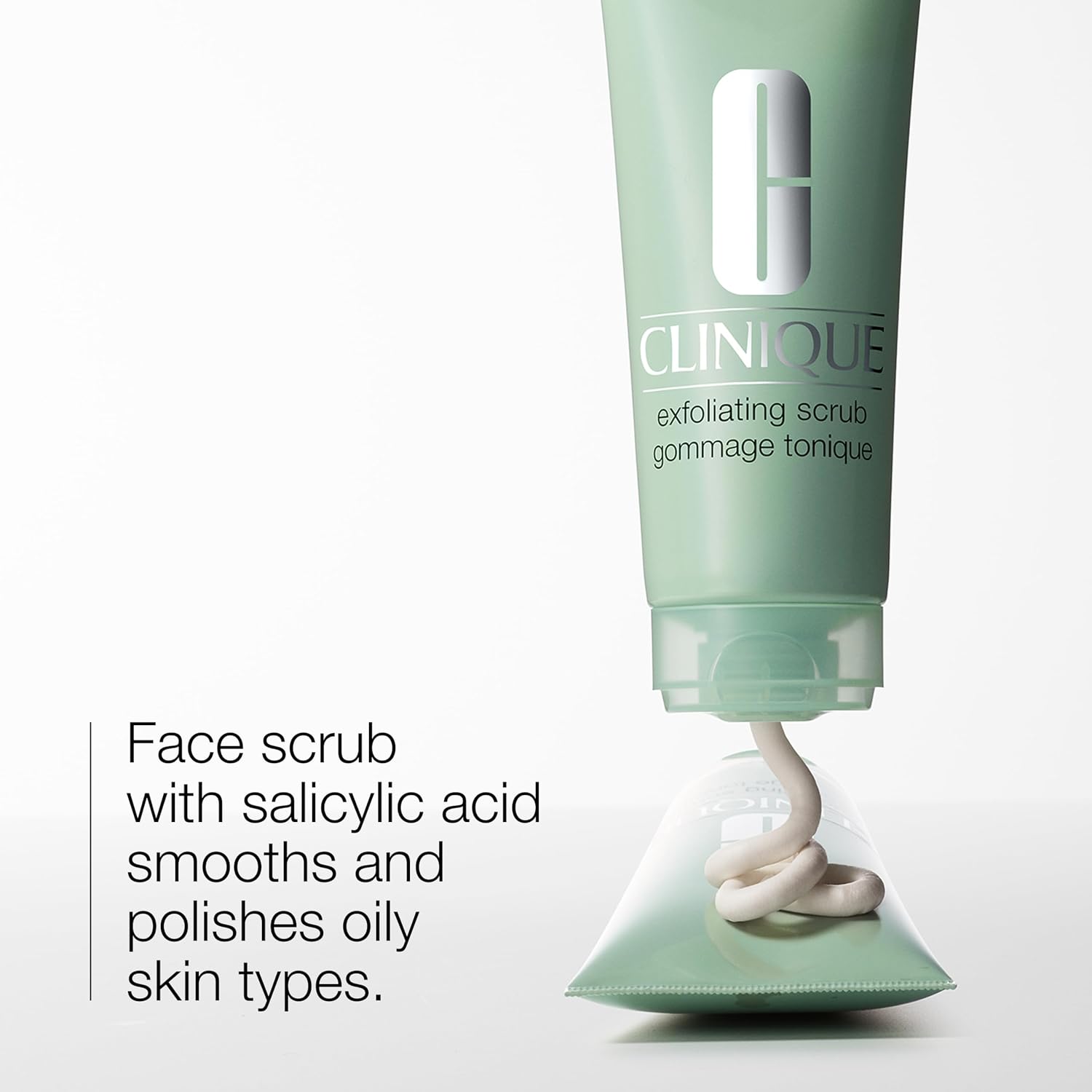 Detalle de Clinique Exfoliating Face Scrub for Oily Skin with Salicylic Acid (100 ml)