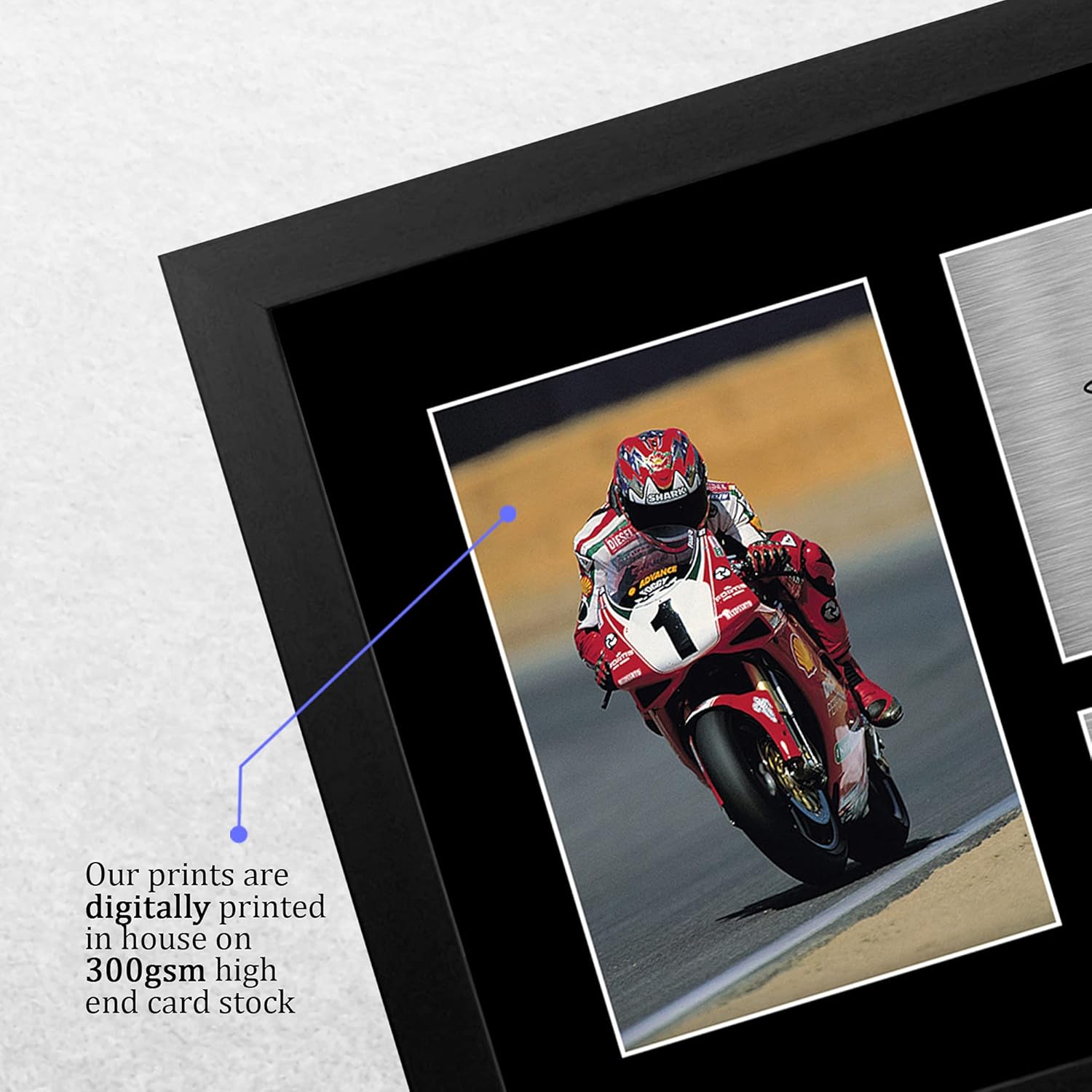 Thumbnail 3 de Carl Fogarty World Champion A4 framed signed autograph photo print by HWC Trading (A4, 330x245mm)