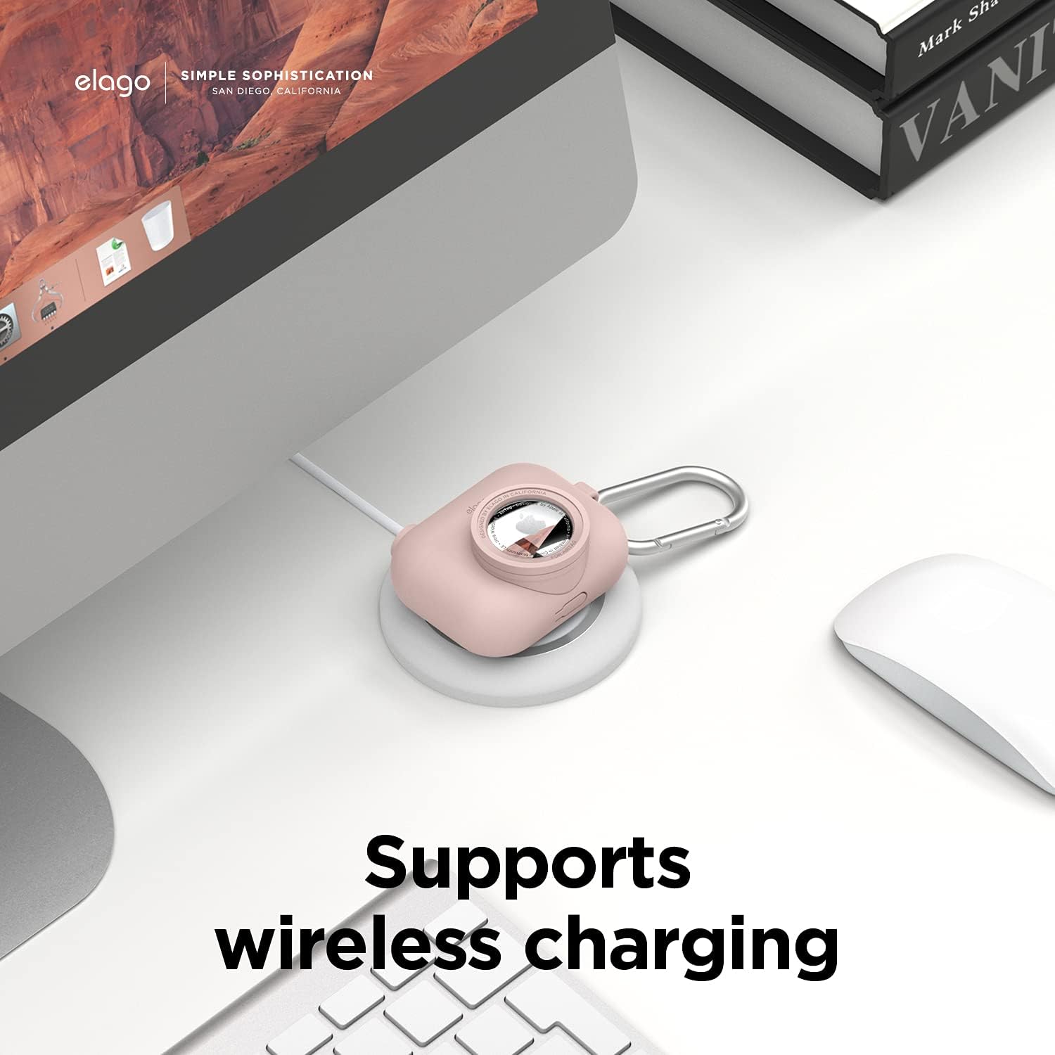 Detalle de elago Coque instantanée pour AirPods Pro avec emplacement AirTag et porte-clés (Rose des Sables) — design “appareil photo”
