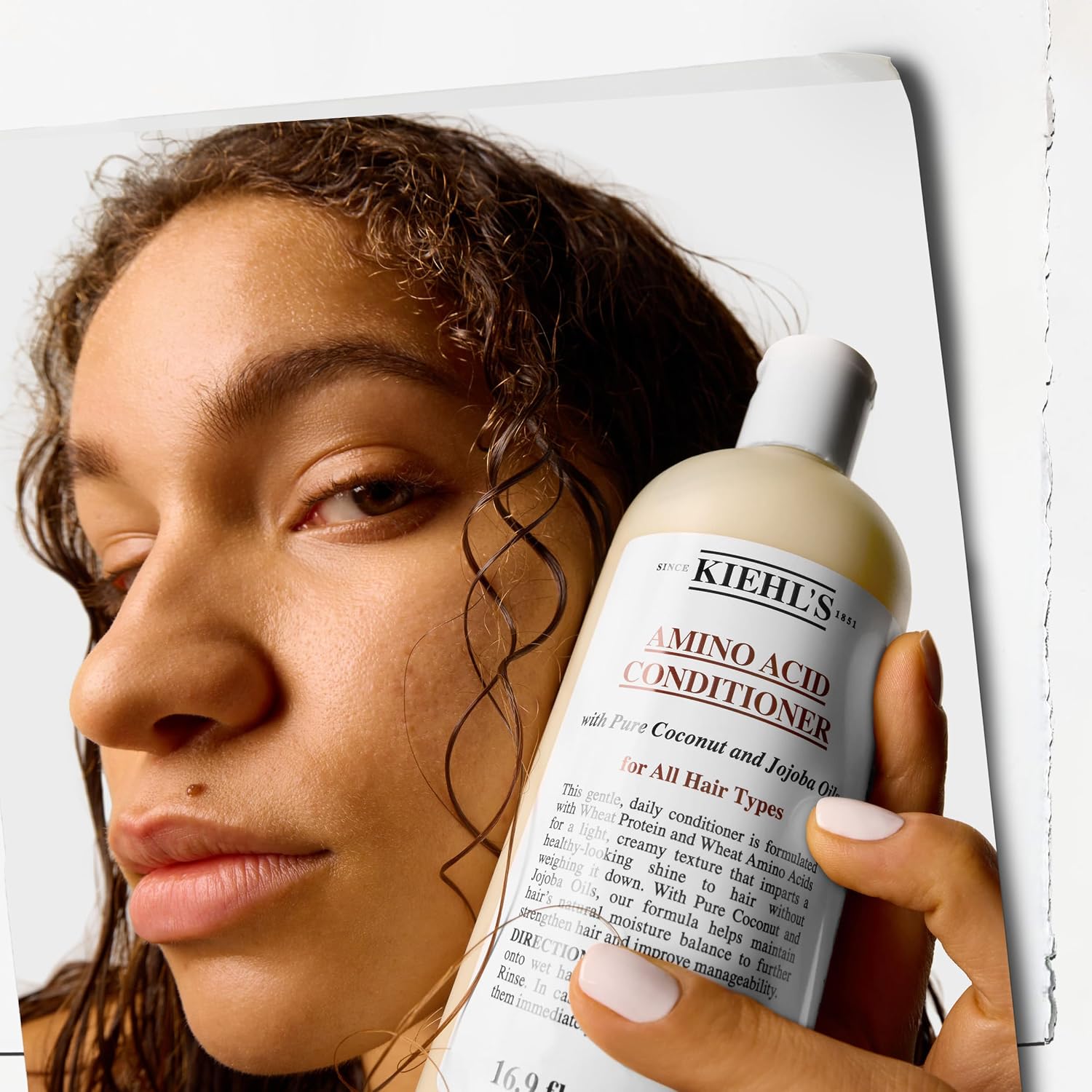 Detalle 2 de KIEHL'S Amino Acid Conditioner – Feuchtigkeitsspendende Haarspülung mit Aminosäuren für geschmeidiges, gesund aussehendes Haar