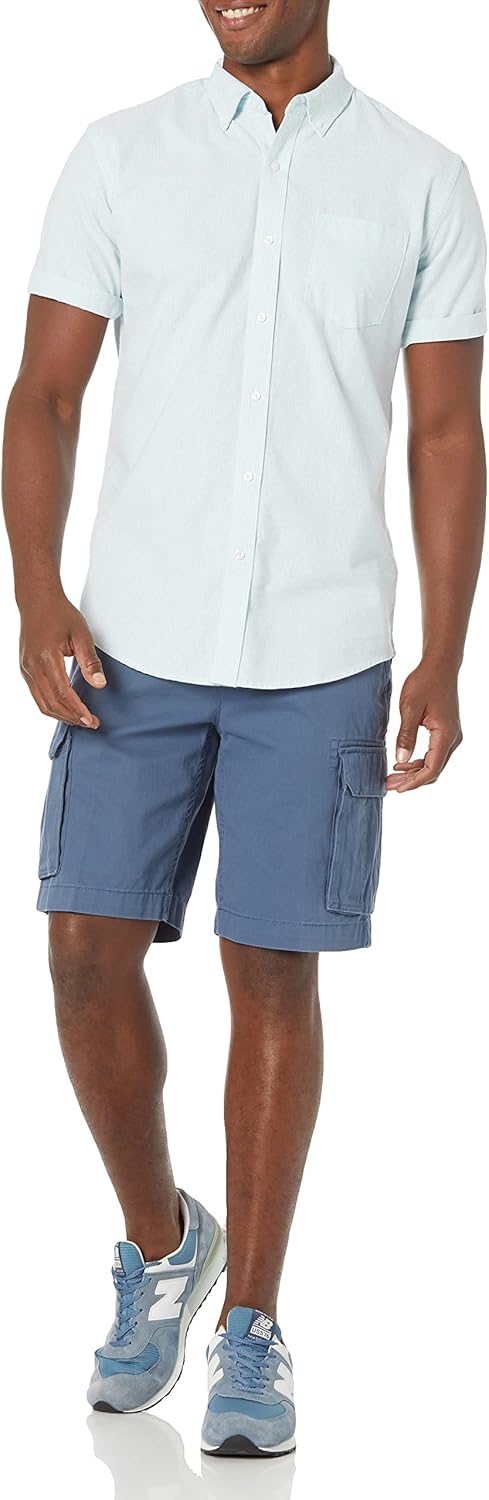 Thumbnail 2 de Amazon Essentials Men's Regular-Fit Short-Sleeve Pocket Oxford Shirt
