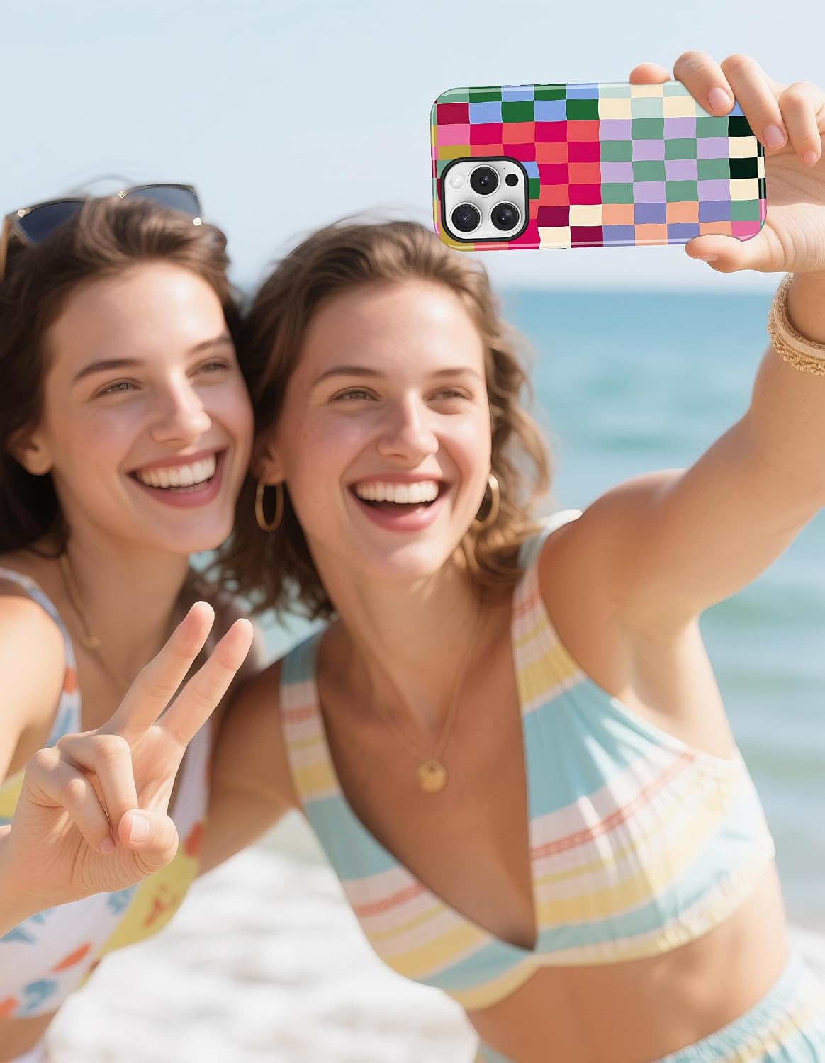 Detalle de Jusy Magnetic Checkered iPhone 15 Pro Case with MagSafe Compatibility