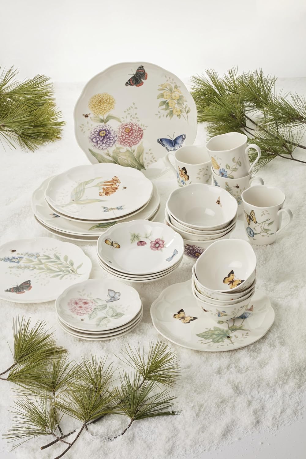Thumbnail 6 de Lenox Butterfly Meadow 28-Piece Dinnerware Set (Service for 4) with Scalloped Porcelain Plates & Bowls