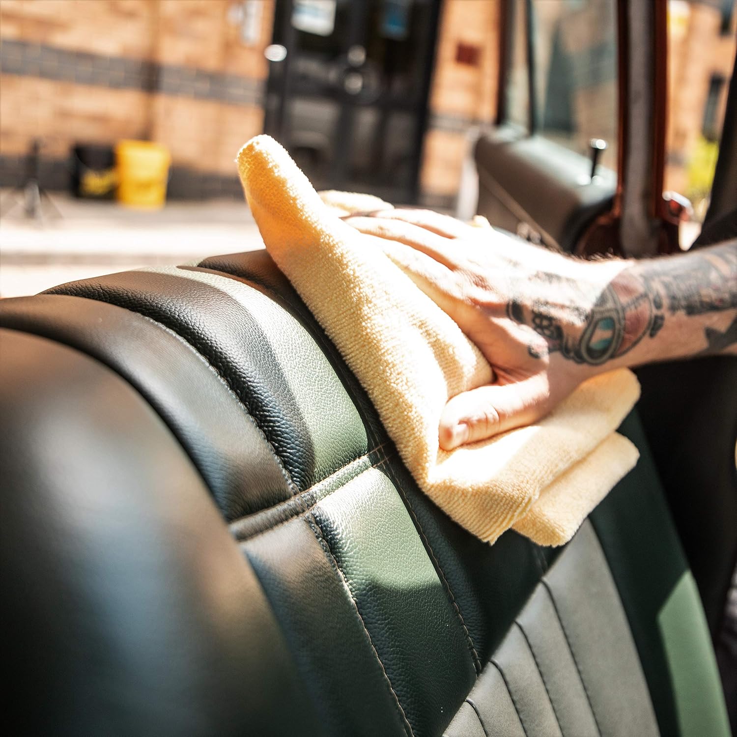 Detalle de Meguiar's Supreme Shine Mikrofasertücher 6er Pack – ultrakuschelige, streifenfreie Poliertücher