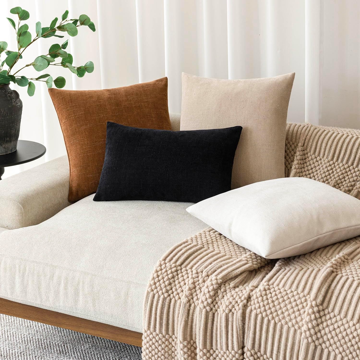 Thumbnail 6 de Foindtower 2-Pack Soft Textured Throw Pillow Covers 18x18 in - Bronze