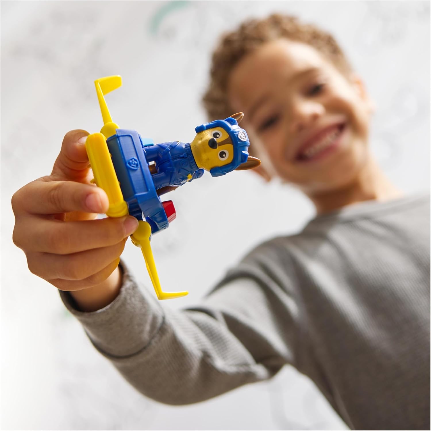 Thumbnail 6 de PAW Patrol Chase Action Pup – figur med miniräddningsflygplan och utfällbara vingar