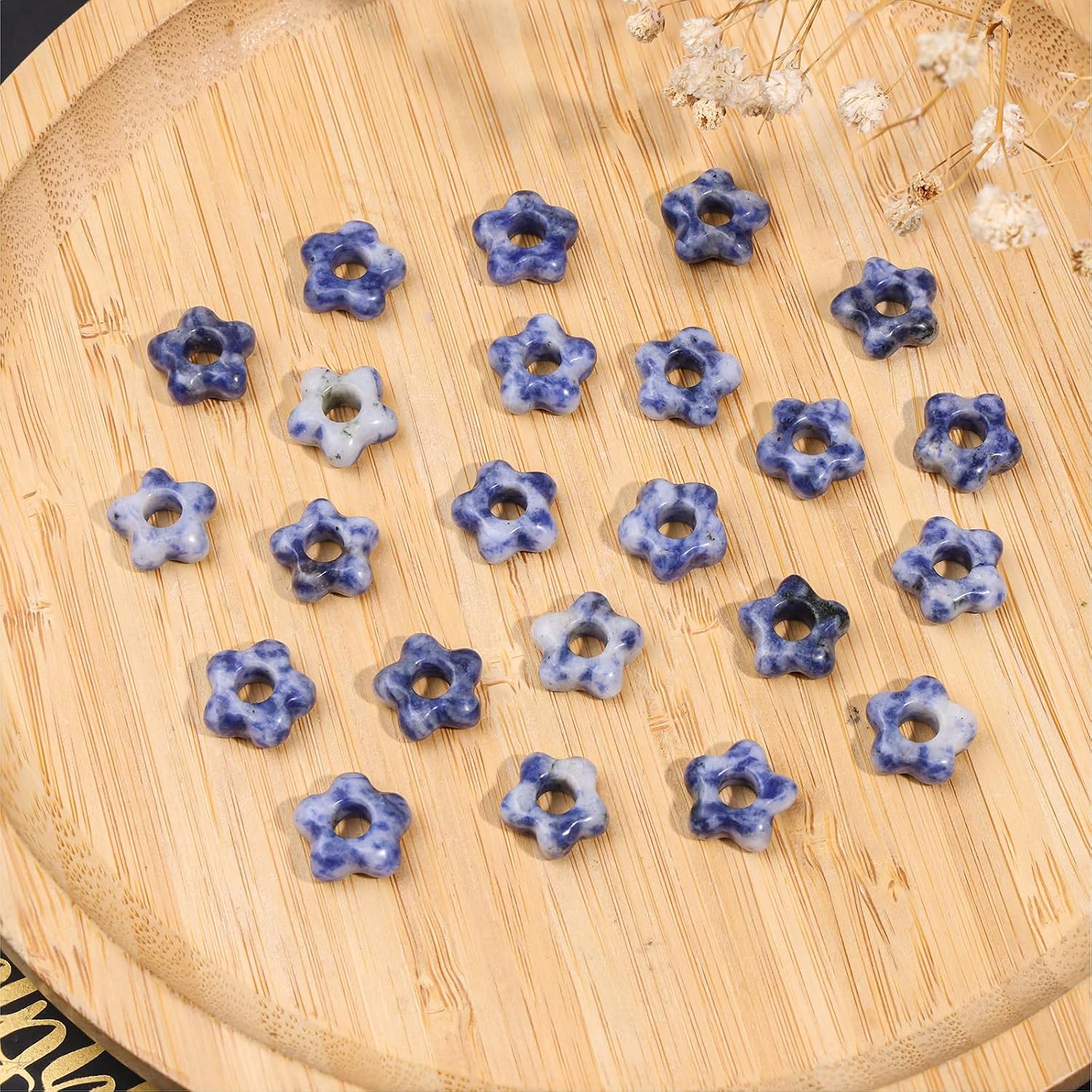 Detalle 1 de mookaitedecor GDSTSU041904 Sodalite Flower Beads, 5mm Hole, 10-Pack