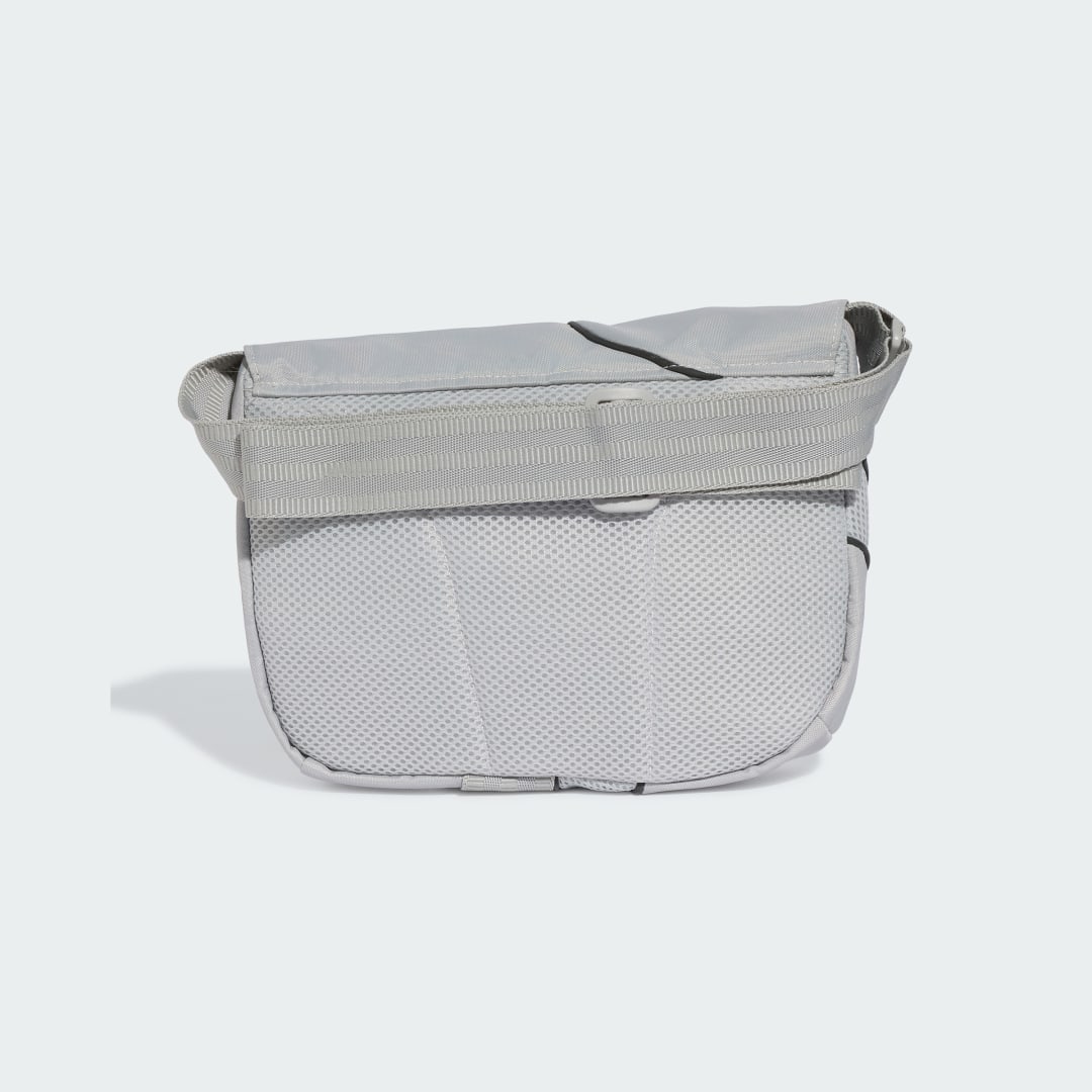 Detalle 2 de Bolso CROSS BODY de Adidas en gris: comodidad y estilo para el día a día