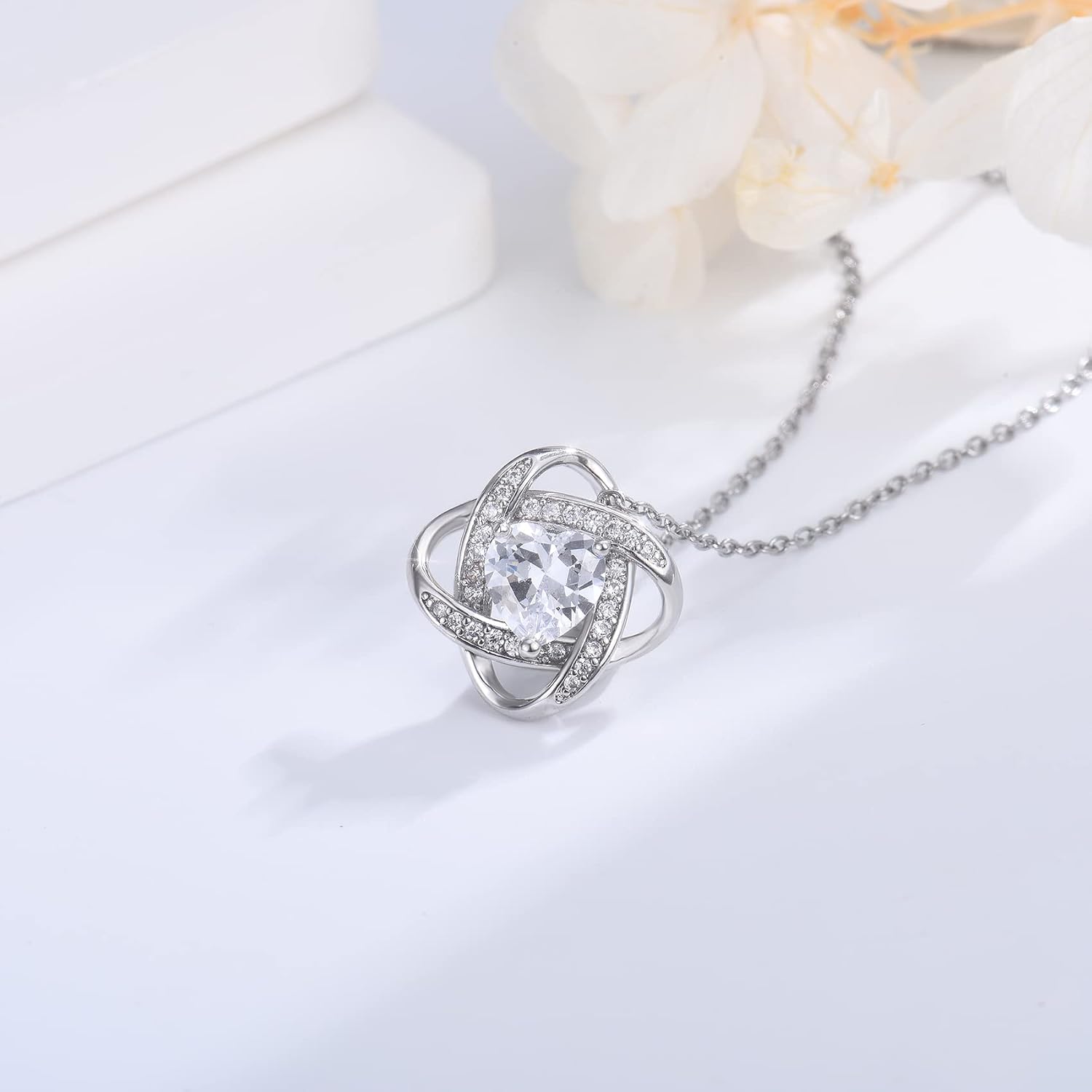 Thumbnail 3 de EPIRORA Dainty Silver Love Knot Pendant Necklace with Cubic Zirconia
