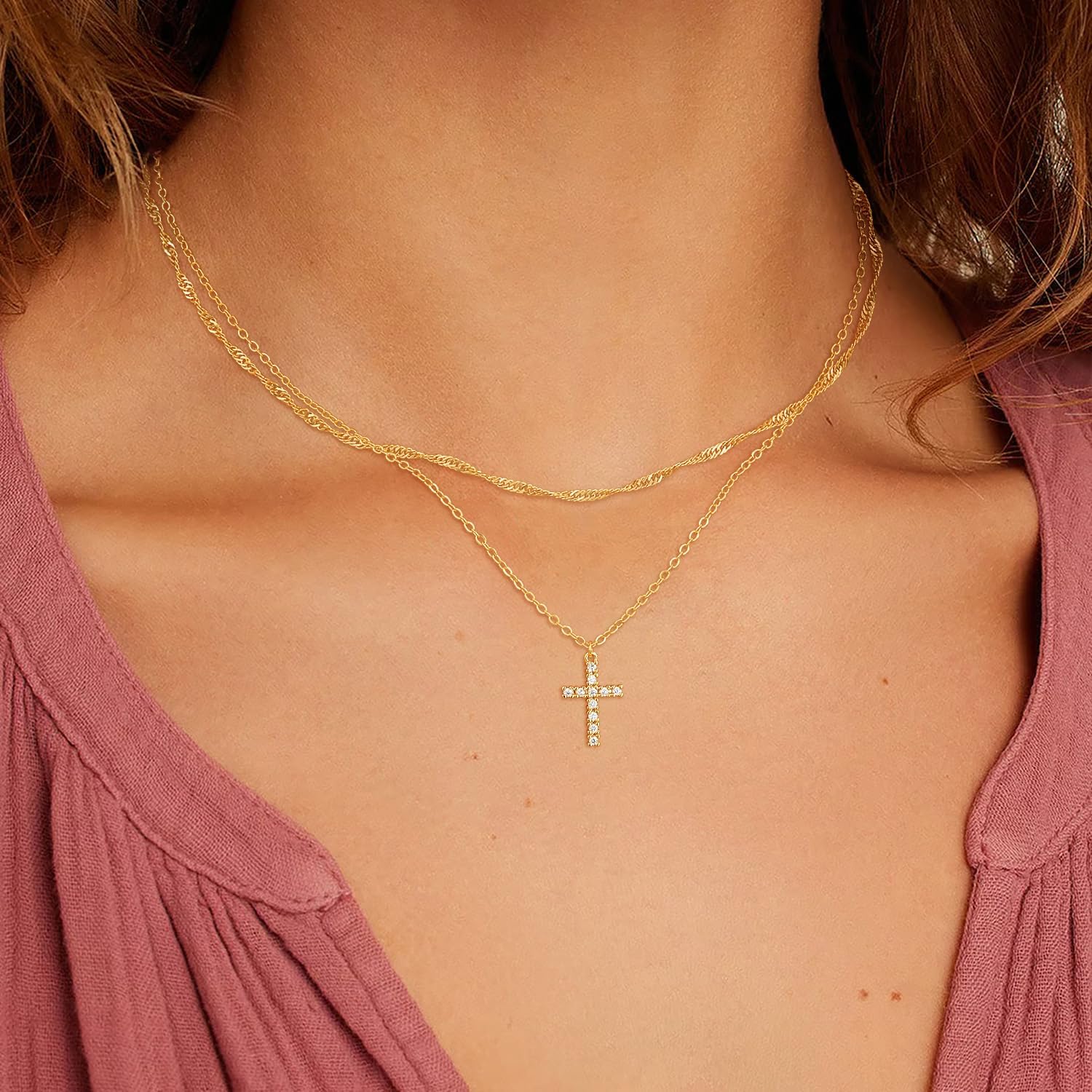 Detalle de GRCLD Cross Necklace 14K Gold-Plated