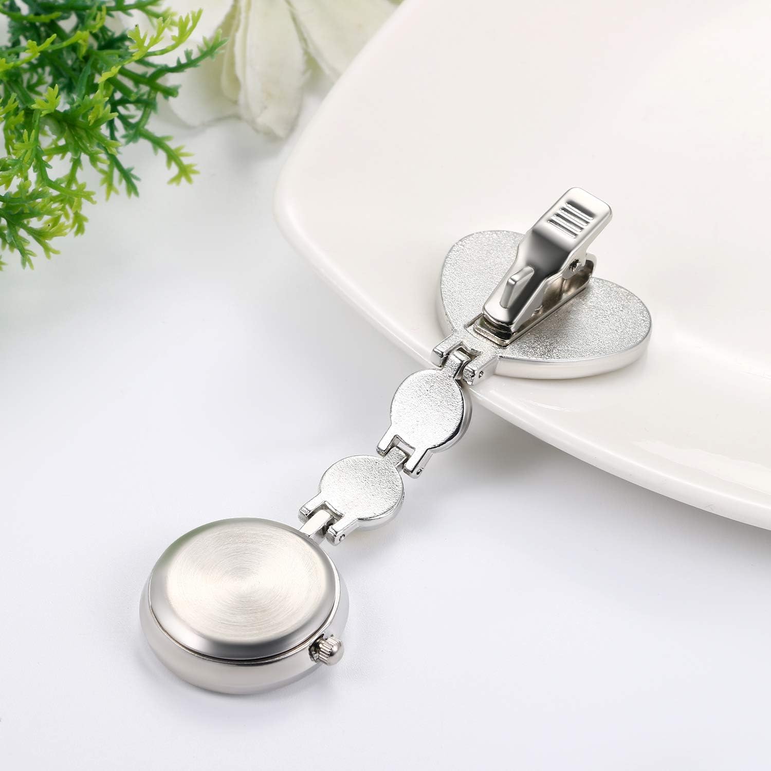 Thumbnail 6 de Avaner Krankenschwesteruhr mit herzförmigem Smile-Design – Quarzclip-Uhr für Kittel, unisex