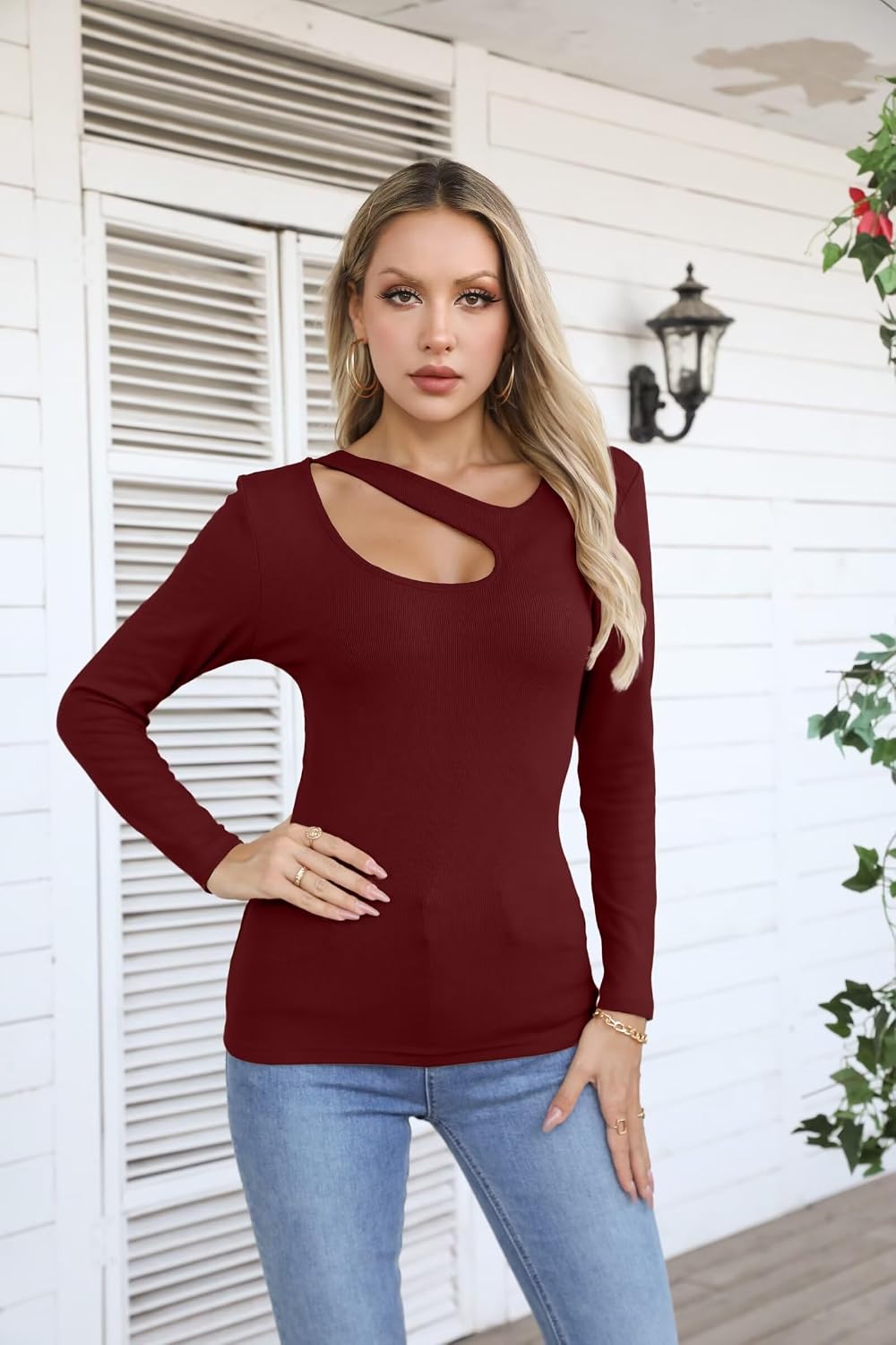 Detalle 1 de VICHYIE Langarmshirt mit Cut-Out Detail