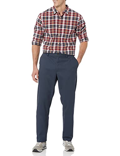 Detalle 2 de Amazon Essentials Men's Straight Fit Wrinkle-Resistant Flat-Front Chino Trousers in Navy, 28W/32L