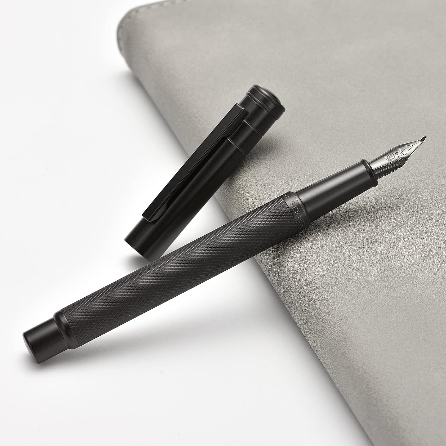 Thumbnail 2 de Black Forest Fountain Pen Bent Nib Calligraphy Fude Pen by Hongdian