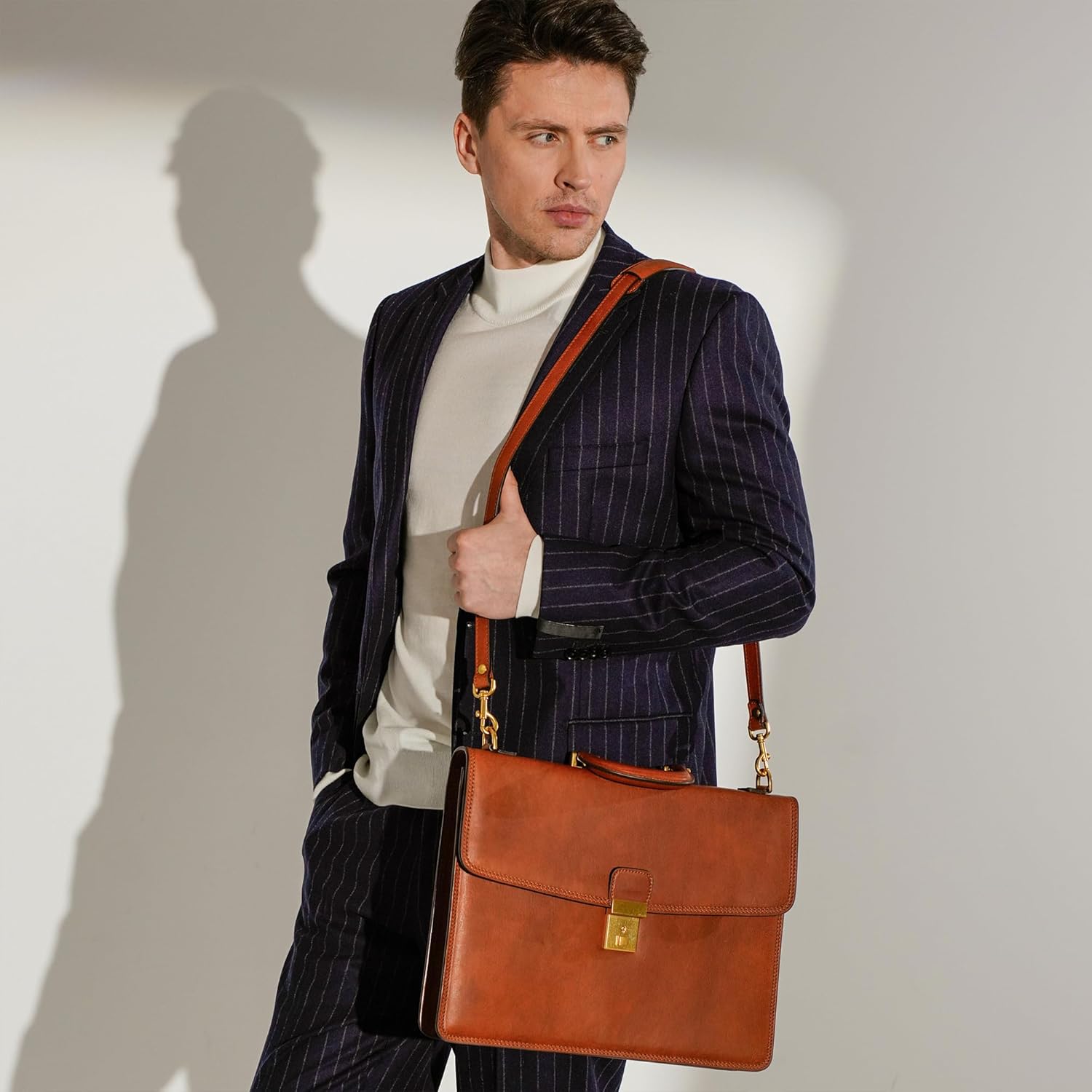 Thumbnail 2 de Time Resistance Full-Grain Leather Briefcase – Handmade Attache Case for Laptop