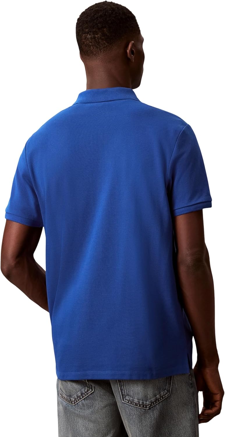 Detalle de Calvin Klein Polo SS Monogram de piqué LV040EM269 para hombre, azul Chase Blue