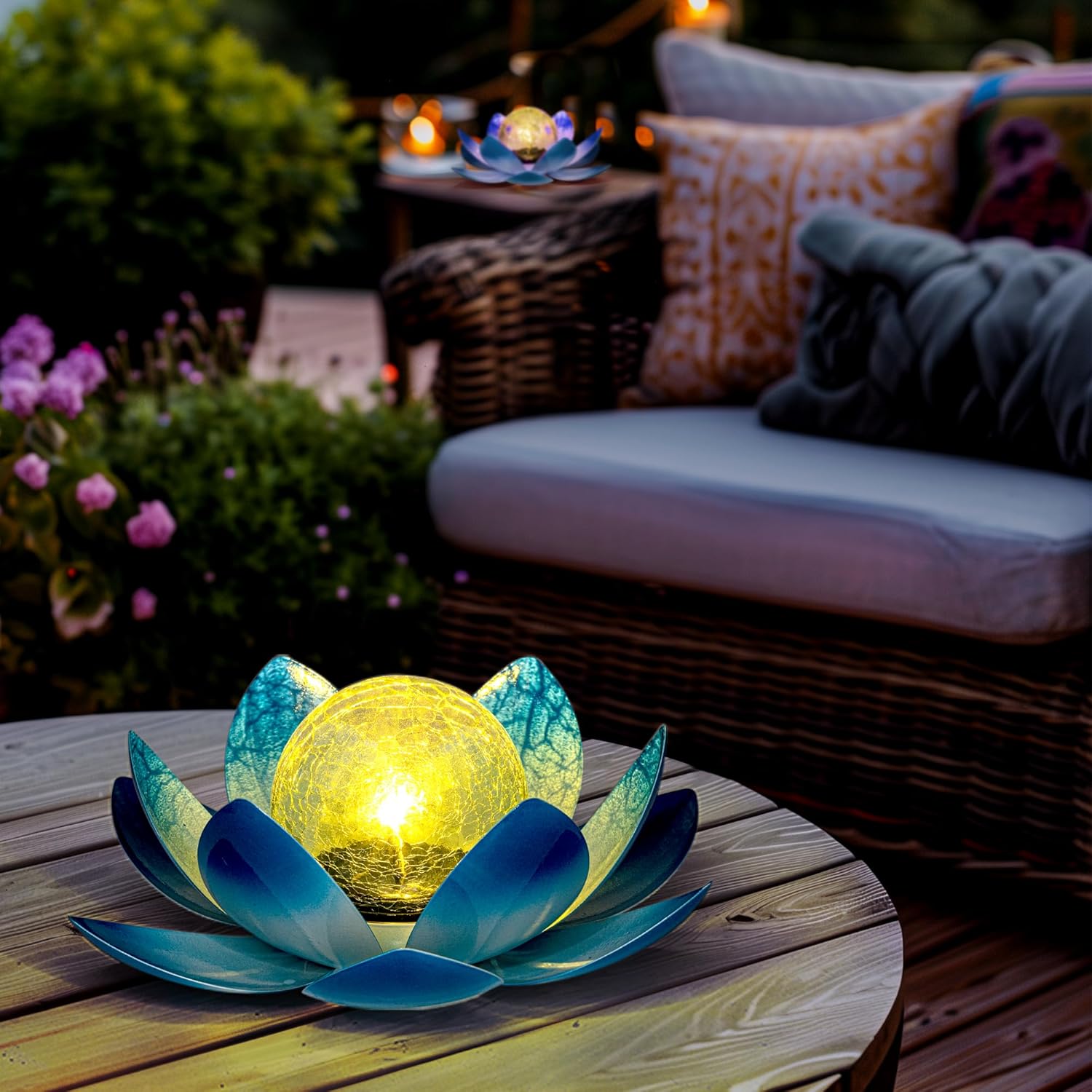Thumbnail 5 de GIGALUMI Solar Lotus Lights Outdoor Garden Ornament (Blue)