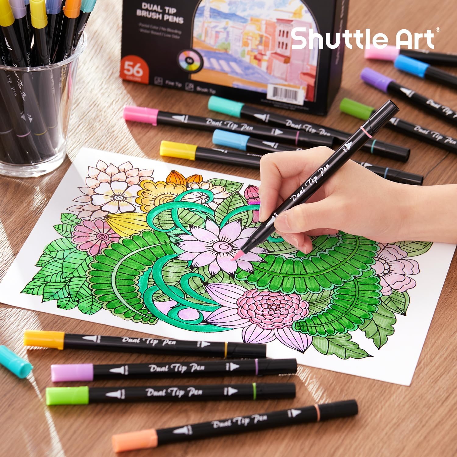 Detalle de Shuttle Art Pastel Brush Pens (56 colours) – Dual tip brush markers with fineliner for colouring, sketching and journaling