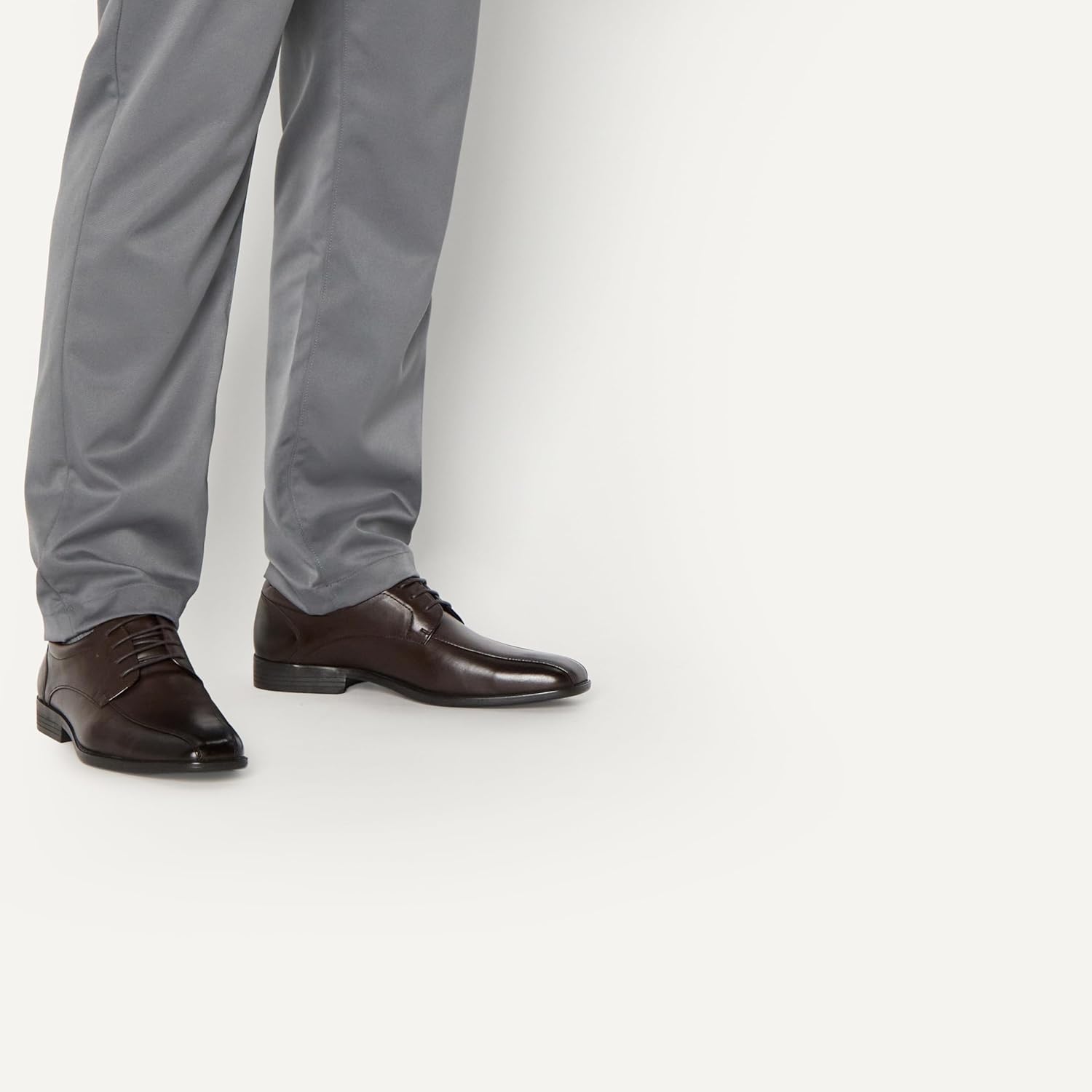 Thumbnail 2 de Amazon Essentials Men's Twin Seam Square Toe Derby Shoes