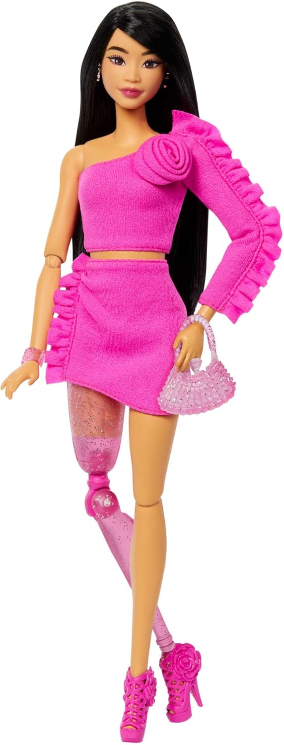 Thumbnail 6 de Barbie Deluxe Style-Puppe Nr. 3 mit Barbiecore-Outfit – Pastellkleid, Haarkleidersatz und Accessoires