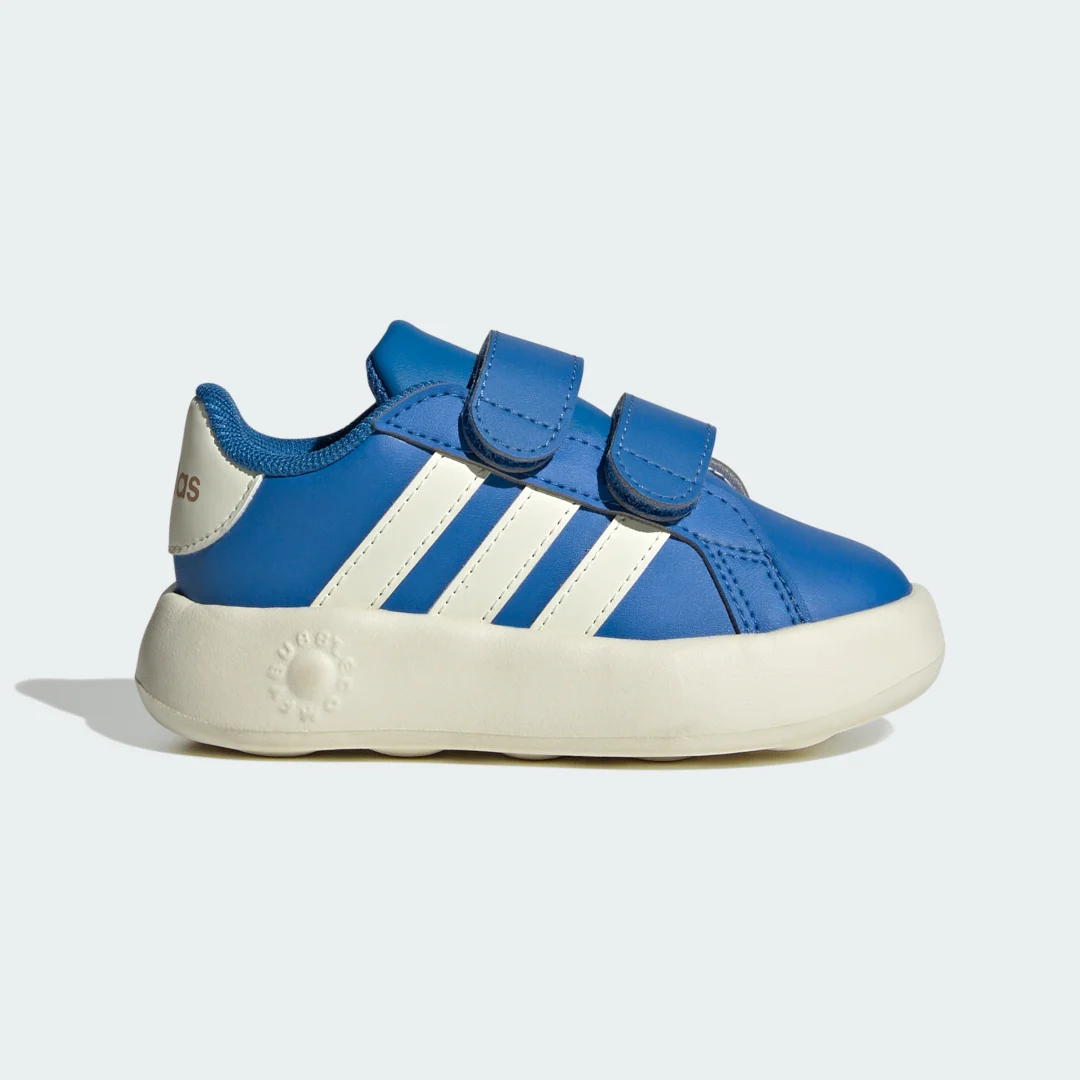 Detalle de Zapatilla Grand Court 2.0 (Bebé) de Adidas – comodidad y estilo para los más pequeños