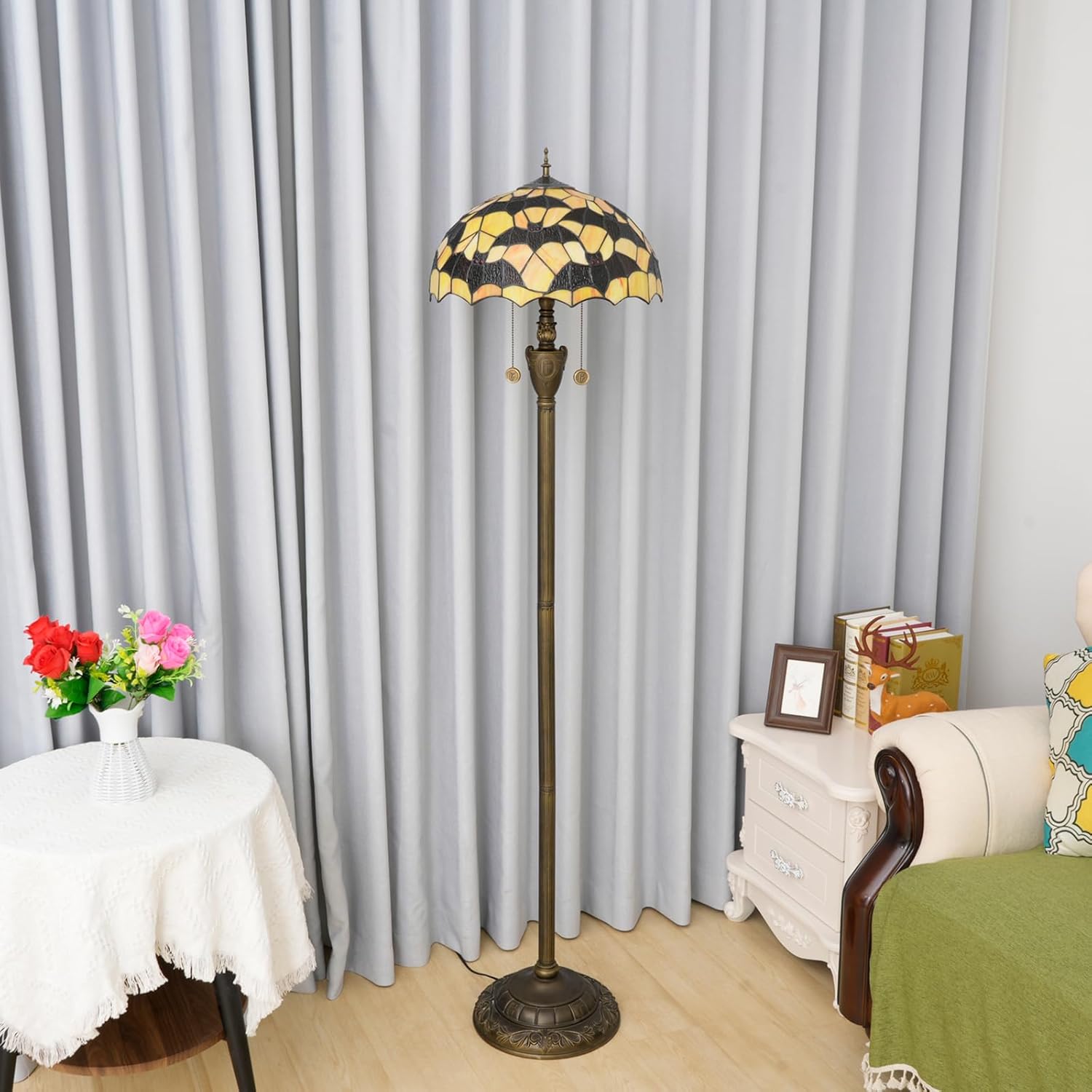 Thumbnail 1 de NUODITOS Tiffany Black Bats Floor Lamp — Vintage Stained Glass, Bright Yet Gentle Illumination
