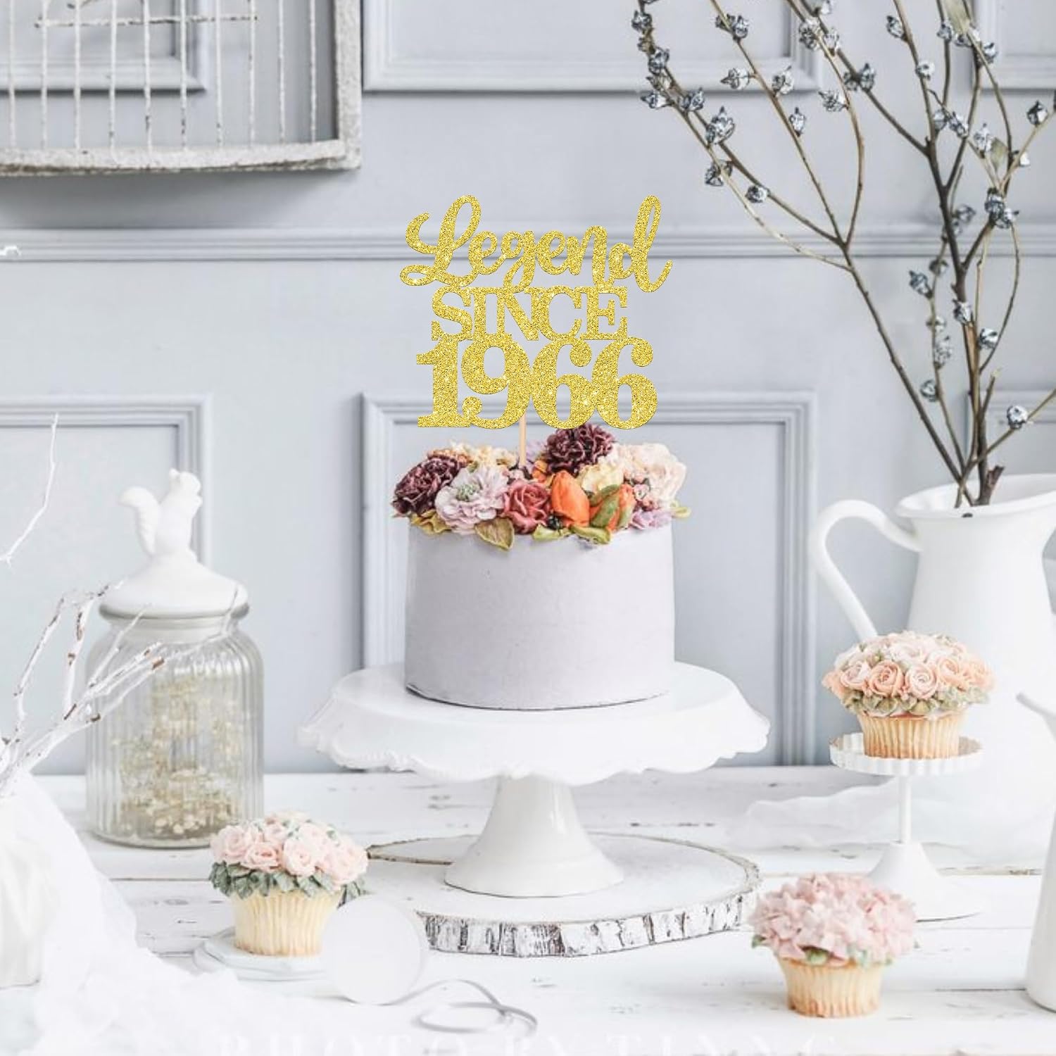Thumbnail 4 de SYKYCTCY 60th Birthday Glitter Cake Topper – Legend Since 1966 Gold