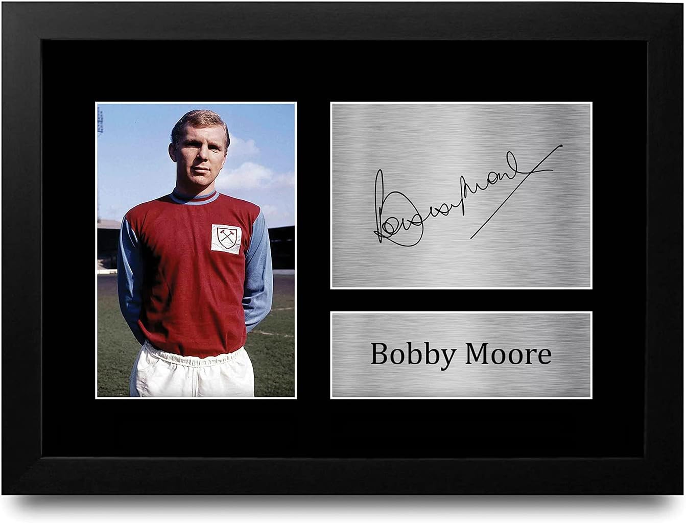 Thumbnail 2 de HWC Trading Bobby Moore framed signed autograph A4 portrait picture – football fan gift