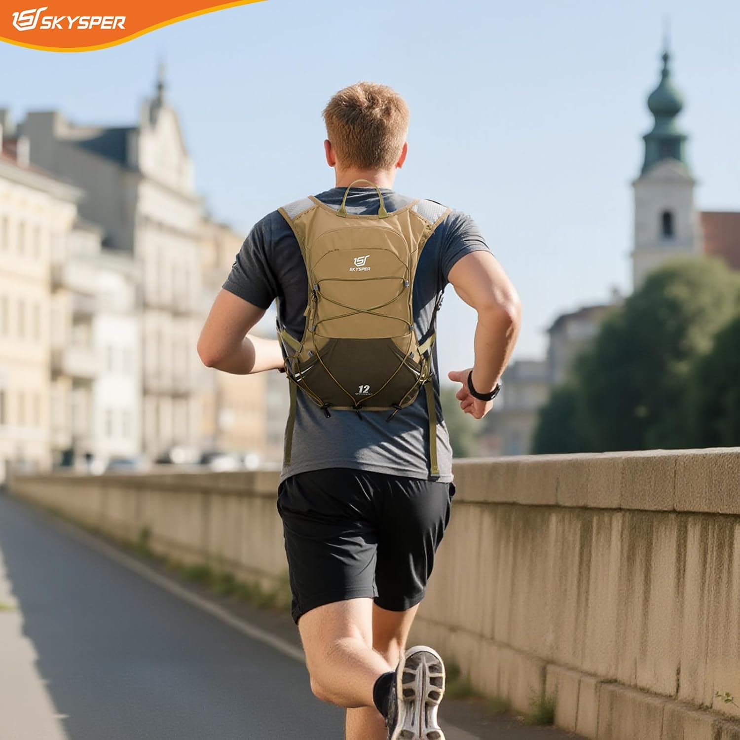 Detalle de SKYSPER Zaino Idratazione 12L: Gilet Trail con 2 Borracce 500ml, 9 Scomparti e Peso 230g