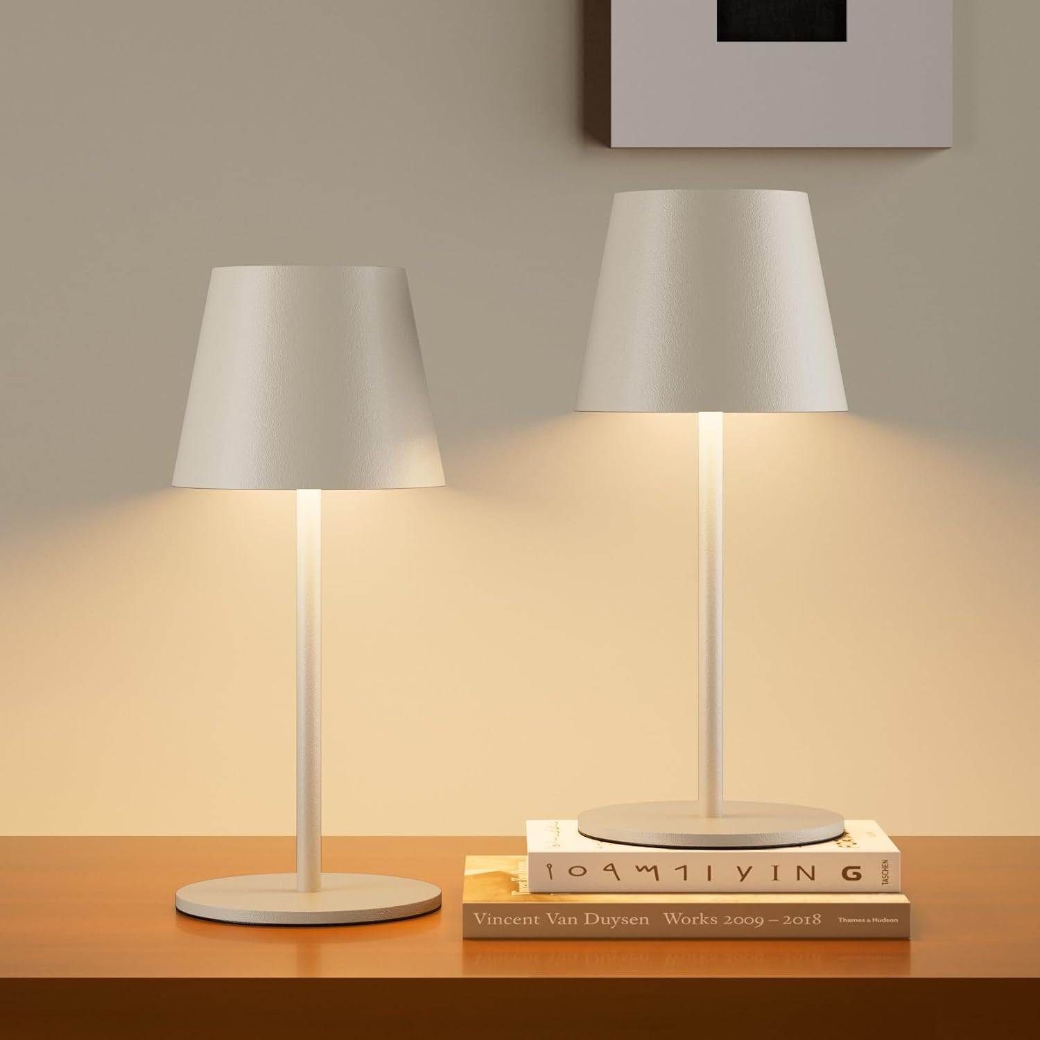 Detalle 2 de lundwa Dimmbare LED Tischleuchte 26 cm
