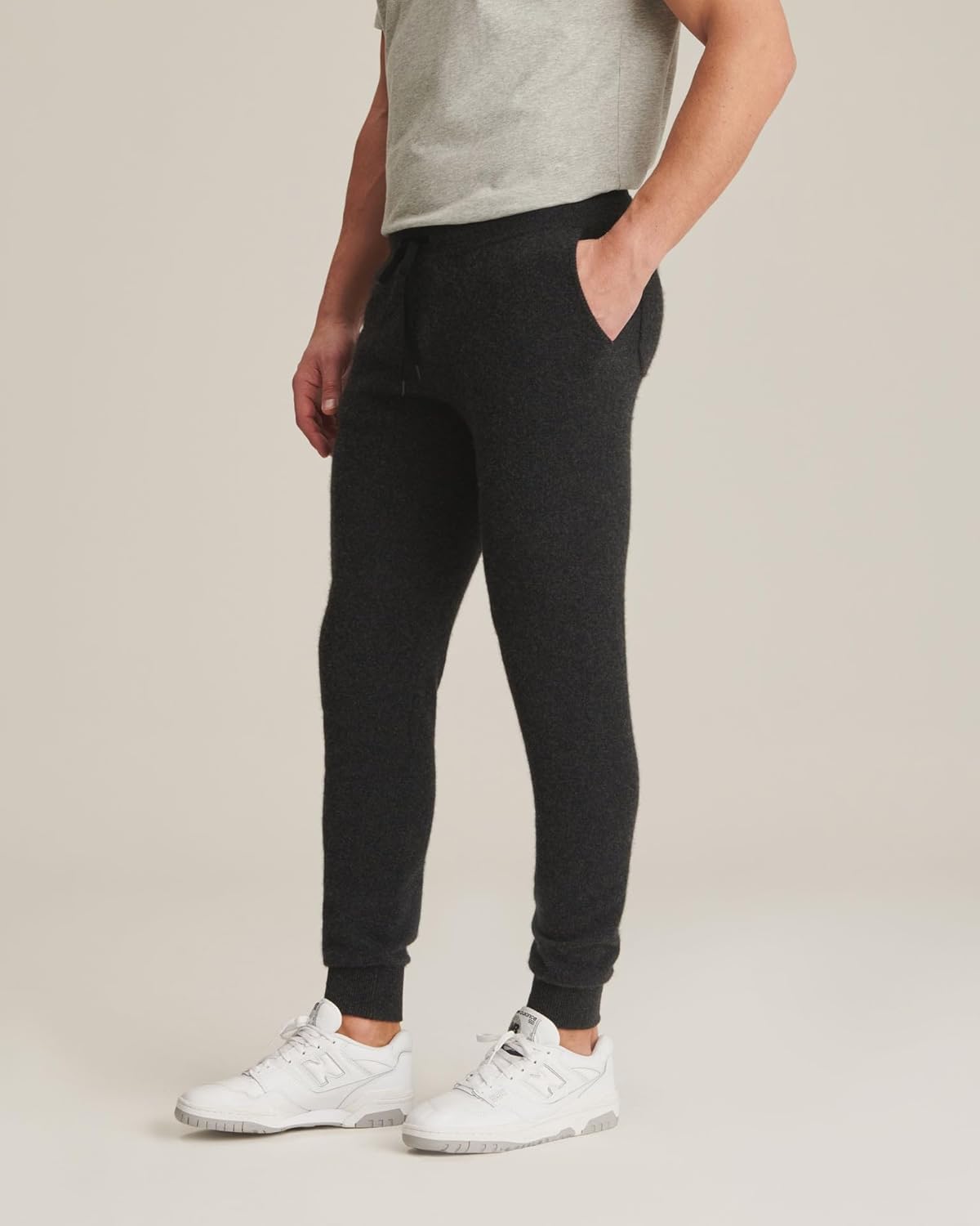 Thumbnail 1 de NAADAM The Off-Duty Cashmere Jogger — Pantalon décontracté pour homme