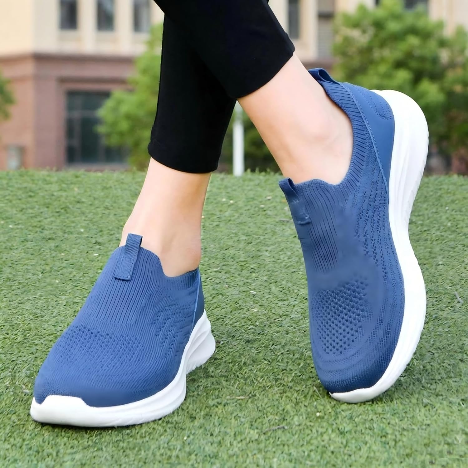 Thumbnail 3 de TIOSEBON Damen Walking Tennisschuhe – Leichte Slip-On Sneaker mit atmungsaktivem Mesh