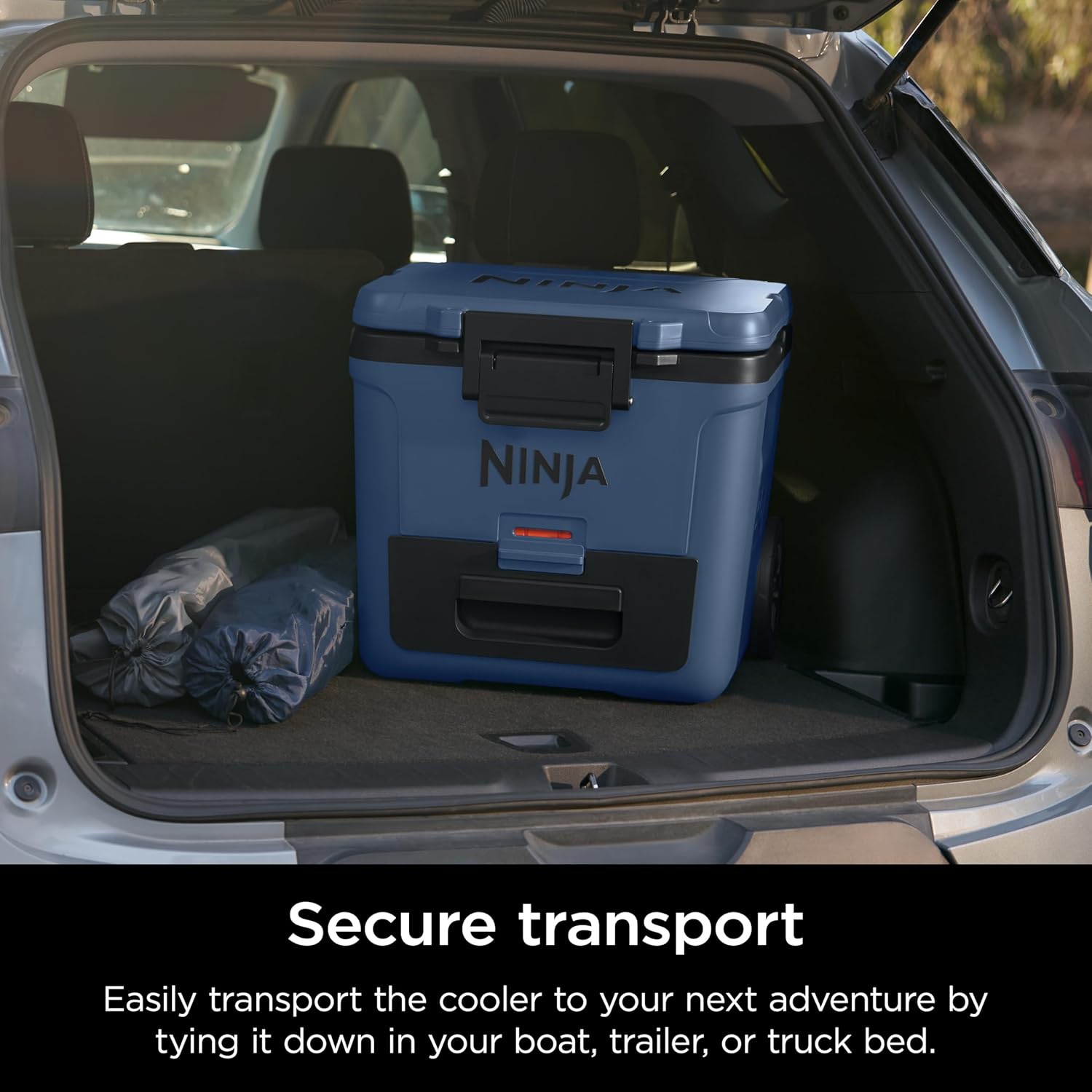 Thumbnail 4 de Ninja FrostVault 30QT Cooler with Wheels (Lakeshore Blue) – FrostVault Dry Zone, Ice Retention & All-Terrain Mobility