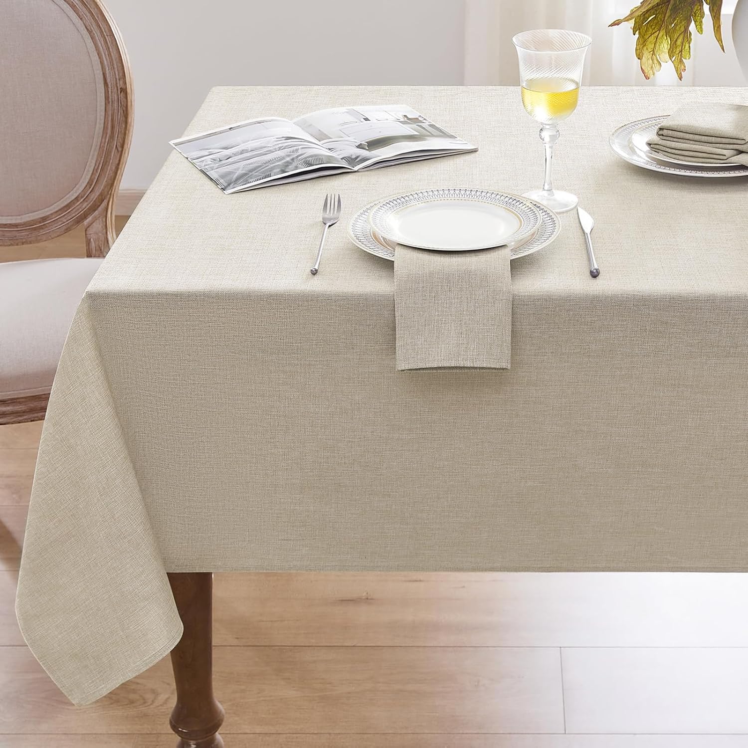 Detalle de Softalker Tovaglia da Esterno 240 x 140 cm in Finto Lino – Beige, antimacchia e idrorepellente