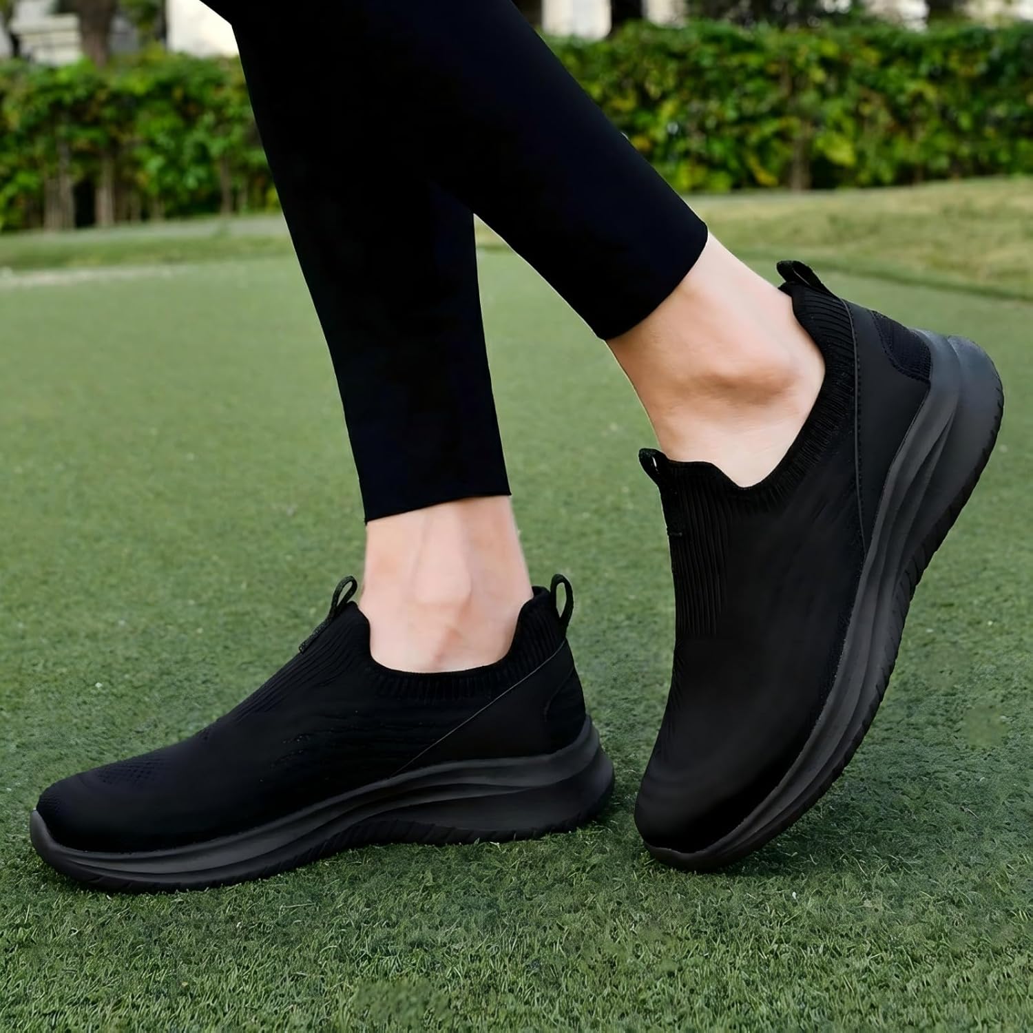 Thumbnail 1 de TIOSEBON Slip On Shoes Women: Lightweight Breathable Mesh Trainer with Memory Foam