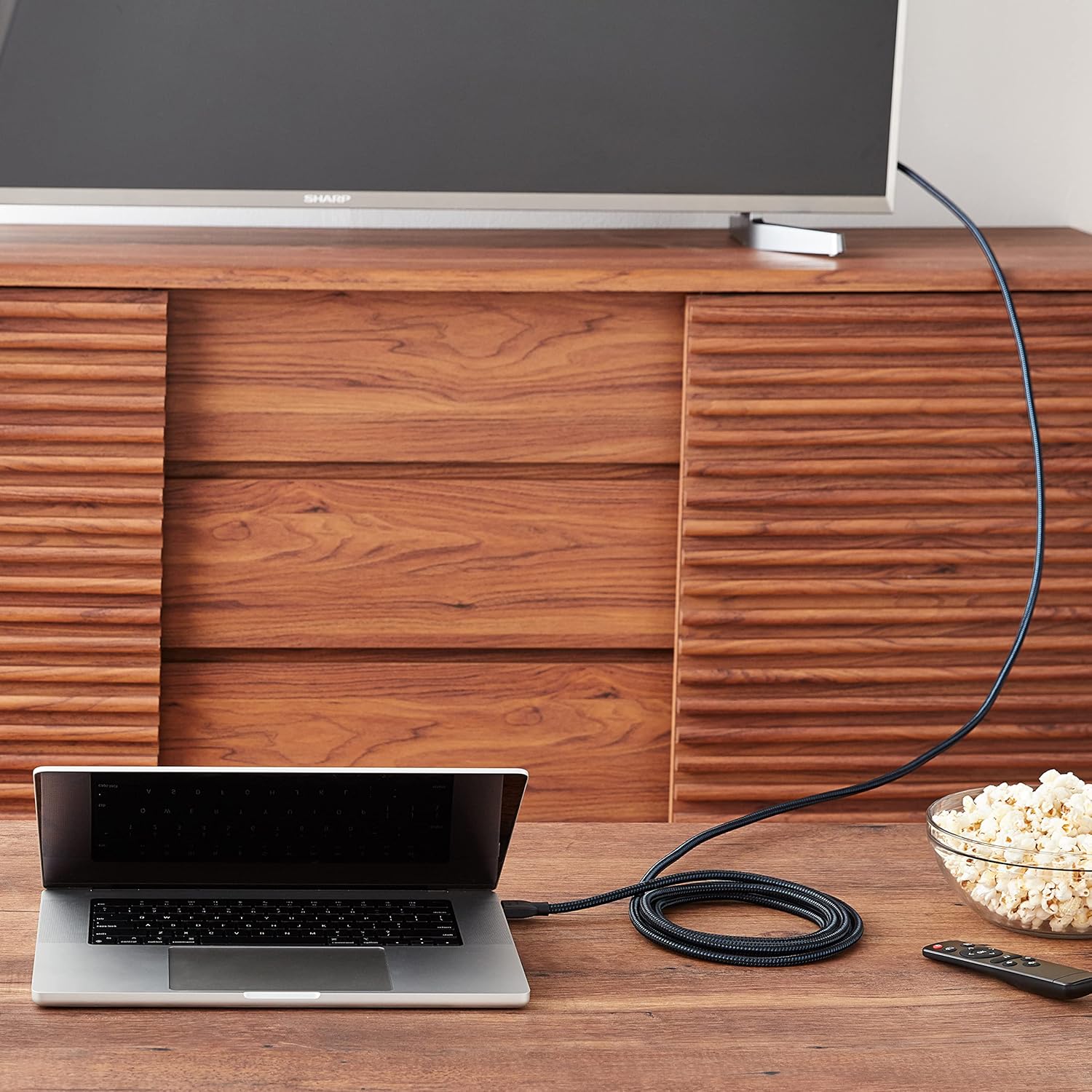 Thumbnail 6 de Amazon Basics Cavo HDMI intrecciato 4,6 m (HDMI maschio A–HDMI maschio A) nero e blu