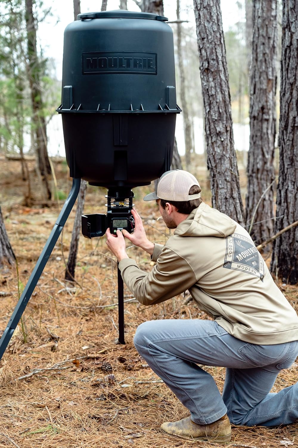Thumbnail 5 de Moultrie 250 Lb Pro Hunter III Deer Feeder with Bluetooth App Control (MFG-15104)