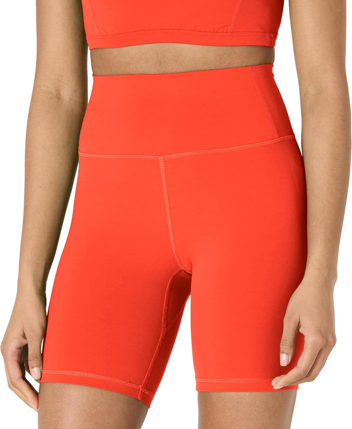 Detalle de Amazon Essentials Damen FormFlex-Radlerhose mit Hoher Taille und Taschen, 17,8 cm Innennaht