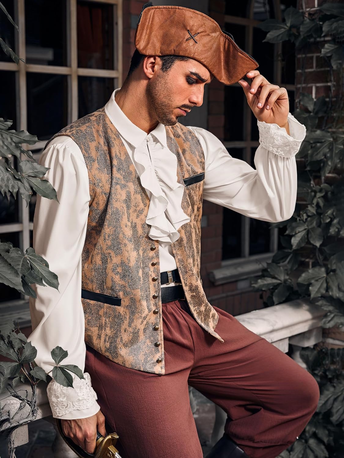 Detalle de Runcati Men's Pirate Shirt, Ruffle Front
