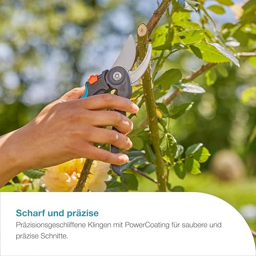 Detalle de Gardena PremiumCut Flex Gartenschere – Bypass-Schnitt, 24 mm, ergonomische Griffe, PowerCoating
