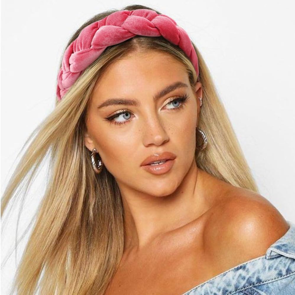 Detalle de DRESHOW braided headband with velvet hoop