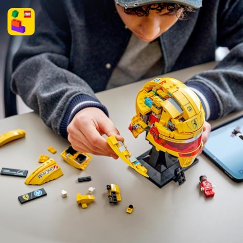 Thumbnail 6 de LEGO Editions Scuderia Ferrari HP Casque de Lewis Hamilton (43022) – Maquette à exposer avec minifigurine collector