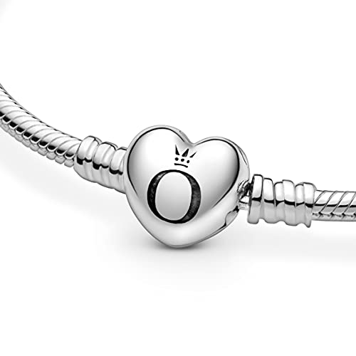 Detalle 2 de Pandora Icons Pulsera de plata con cierre en forma de corazón, 19 cm